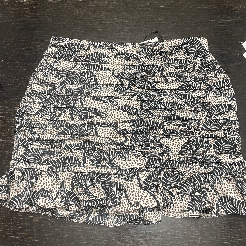 NWT Zara skirt ruched